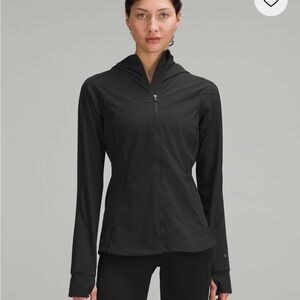 lululemon athletica Mist Over Windbreaker